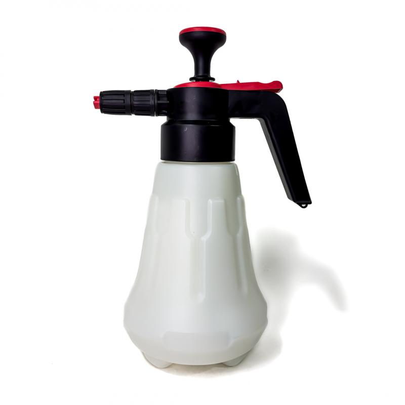 Imagen ilustrativa de BOTELLA CON SPRAY UNIVERSAL 1.5 LTS