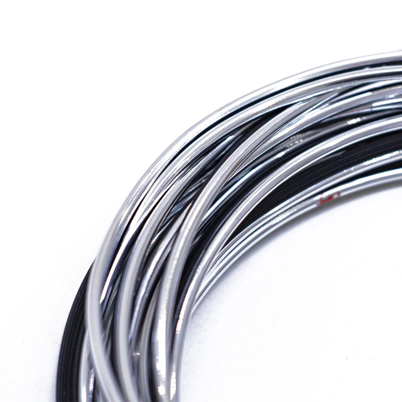 Imagen ilustrativa de MOLDURA DE ENCASTRE DECORATIVA PVC CROMADO ROLLO 5 METROS DIAMETRO 2.6MM