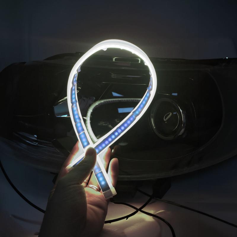Imagen ilustrativa de TIRAS DE LED DRL / DRL FLEXIBLE BLANCA (BALIZA INTERMITENTE) 120CM