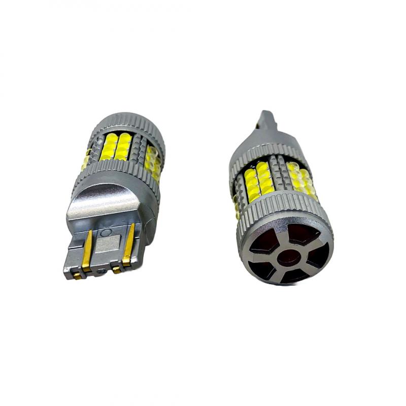 Imagen ilustrativa de 7443 T20 COLOR BLANCO - 24 WATTS SUPER CANBUS- 40 LED CREE - 12V/24V