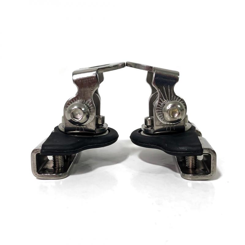 Imagen ilustrativa de JUEGO DE SOPORTES PARA FAROS LED (MOTO, QUADS, UTV, AUTO (CAPOT)) METALICO ULTRA RESITENTE CON KIT HERRAMIENTAS INSTALACION