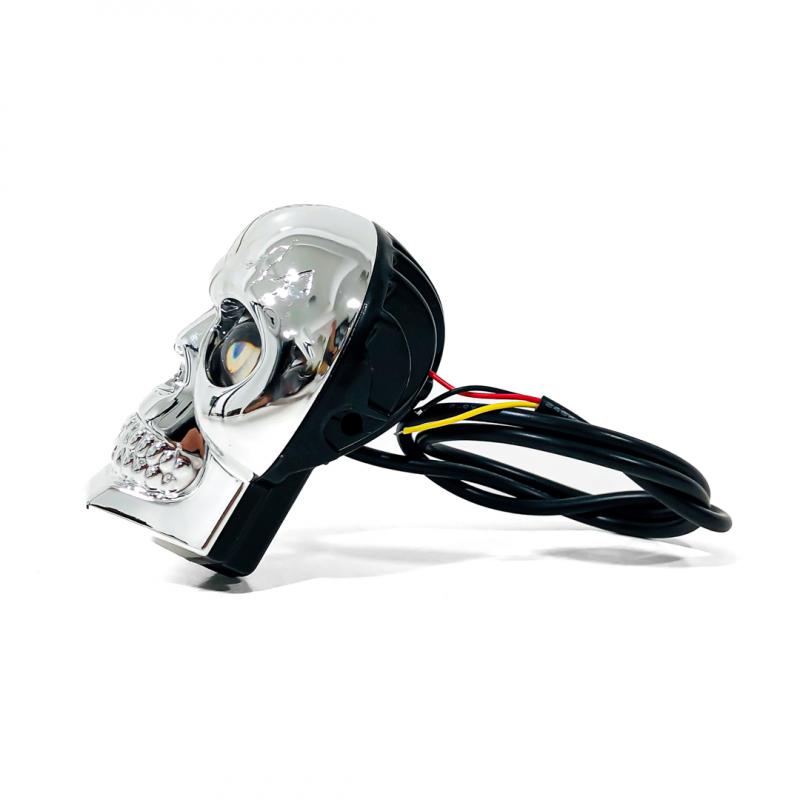 Imagen ilustrativa de CALAVERA CON ILUMINACION EN LOS OJOS FUNCIONES BLANCA / AMBAR / BLANCA + AMBAR + FLASH + RGB 12V / 24V MEDIDAS 8,5 CM * 6,5 CM * 5,3 CM