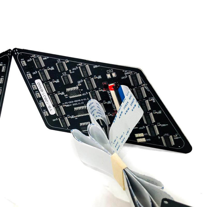 Imagen ilustrativa de JUEGO DE PANELES TRAPEZOIDALES 3.5" PARA USO EN PARABRISAS Y LUNETA CON CONEXION USB Y CONTROL DESDE APP