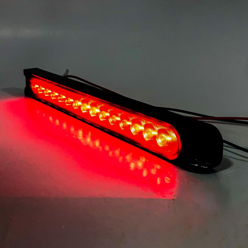 Imagen ilustrativa de MOLDURA LED 25CM X 2,5 CM COLOR ROJO 12V FUNCION FIJA, SECUENCIAL Y FLASH