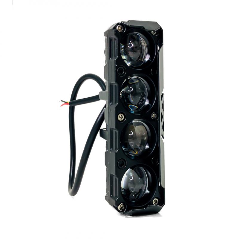 Imagen ilustrativa de RECTANGULAR CUADRUPLE LUPA COLOR BLANCO Y AMBAR 12V / 24V MEDIDAS 13,3 CM * 5,1 CM * 4,1 CM