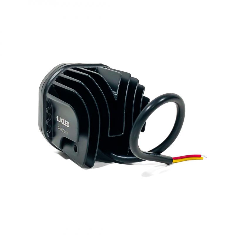 Imagen ilustrativa de JUEGO DE FARO CUADRADO CON FUNCION ALTA Y BAJA, COLOR BLANCO Y AMBAR 12V / 24V MEDIDAS 7,5 CM * 7 CM * 6,8 CM