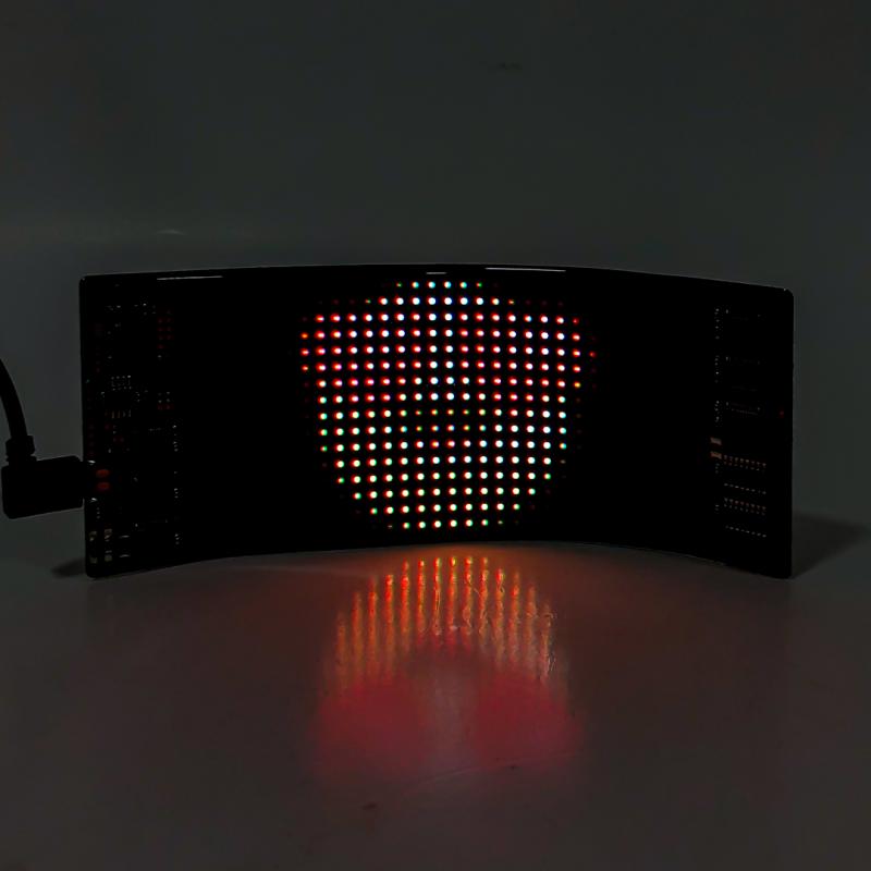 Imagen ilustrativa de PANEL RGB PARA USO EN PARABRISAS O LUNETA l 16*32 PIXELES MEDIDAS 7 X 17.3 cm 12V / 24V CONEXION USB BLUETOOTH CON APP Y CONTROL REMOTO